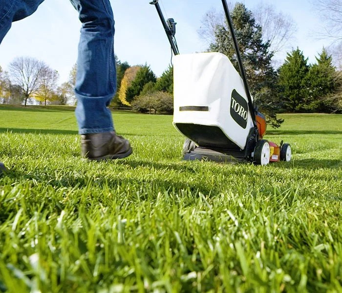 21 in. Recycler SmartStow 60-Volt Lithium-Ion Brushless Cordless Battery Walk Behind Mower RWD 5.0 Ah w/ Battery&amp;Charger