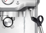 Breville – the Infuser Manual Espresso Machine with 15 bars of pressure, Milk Frother and Water filtration – Silver