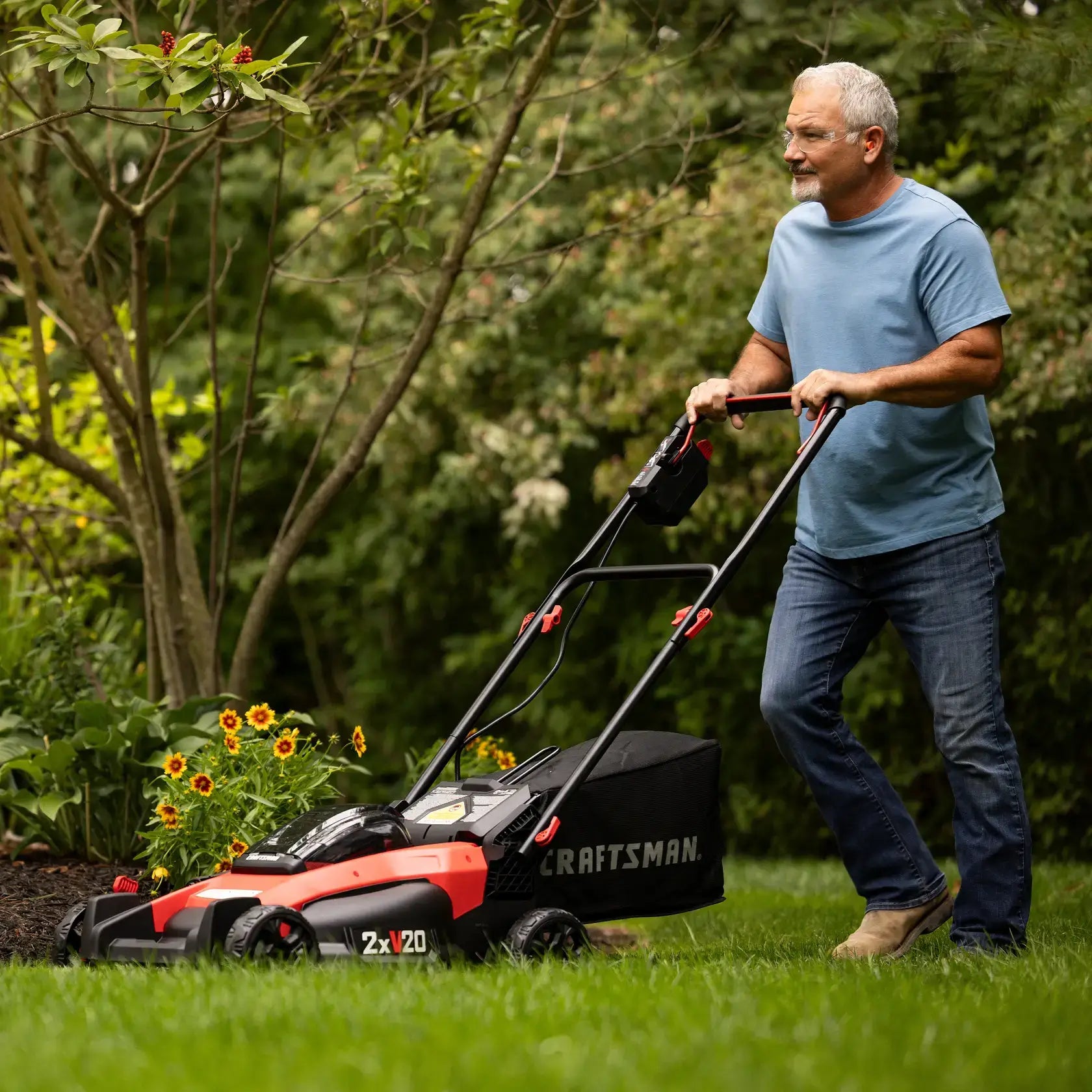 CRAFTSMAN V20 Brushless 20″ Cordless Push Lawn Mower with 2x 5.0Ah Batteries & Dual Chargers
