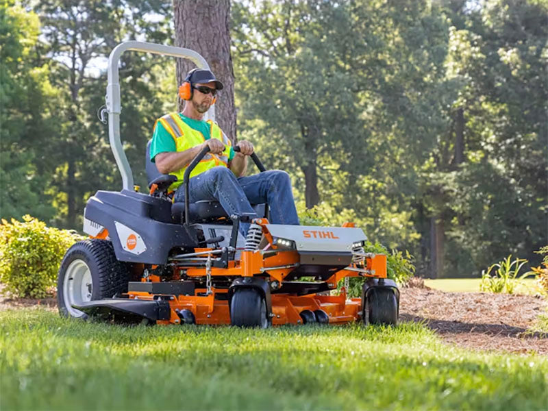 Stihl RZ 560 K Commercial Zero Turn Lawn Mower Briggs Stratton Engine 60 Inch Fabricated Deck
