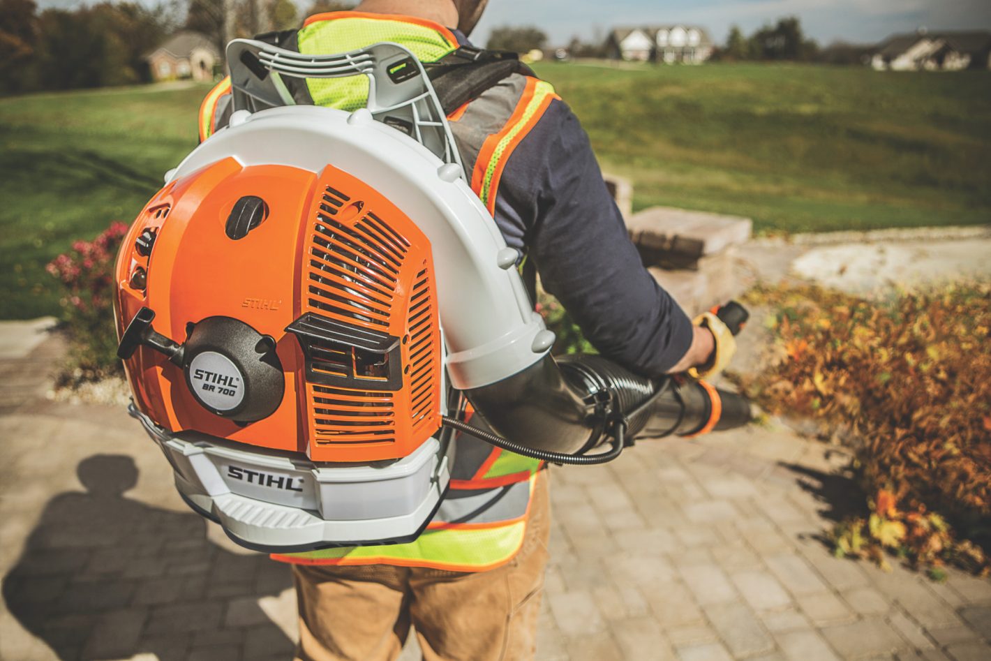 STIHL BR 700 Gas Backpack Blower 196 MPH 35N Commercial Leaf Blower