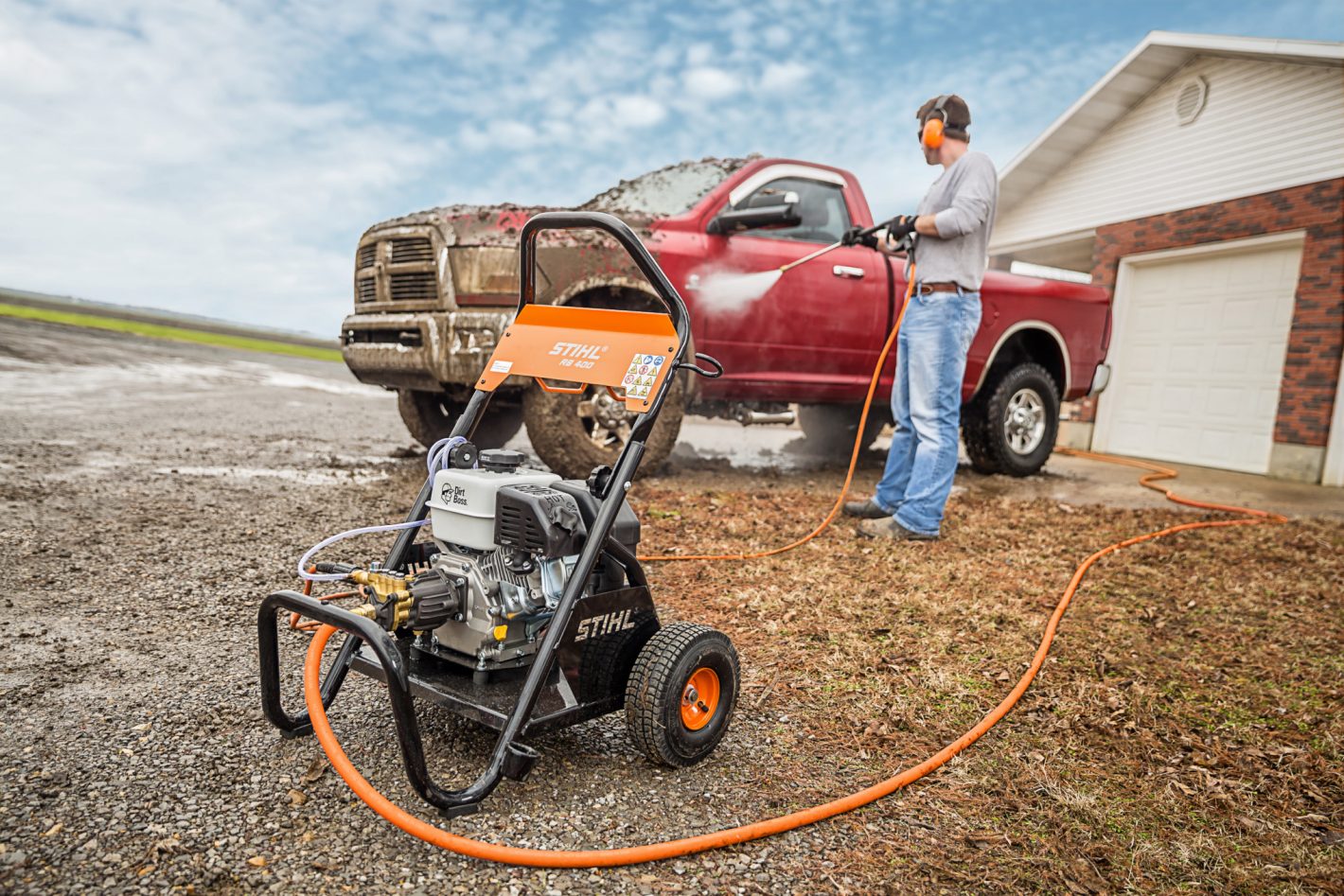 STIHL RB 400 DIRT BOSS Gas Pressure Washer 2700 PSI 2.7 GPM 196cc Engine