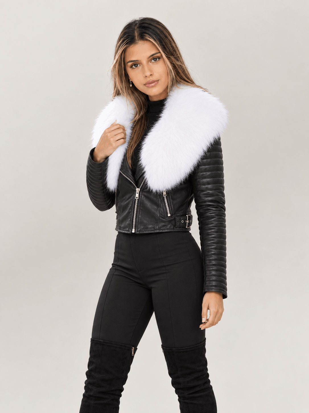 Women's Black Leather Biker Jacket With Fur Collar - Image 5