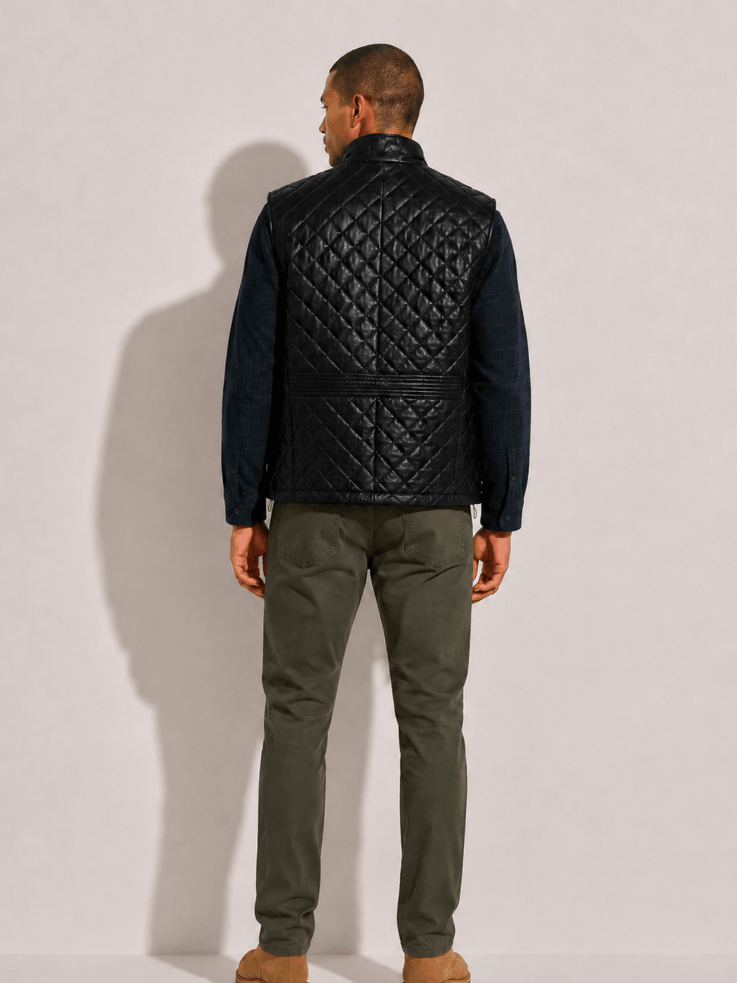 Men's Highlands Quilted Leather Black Vest - Image 2